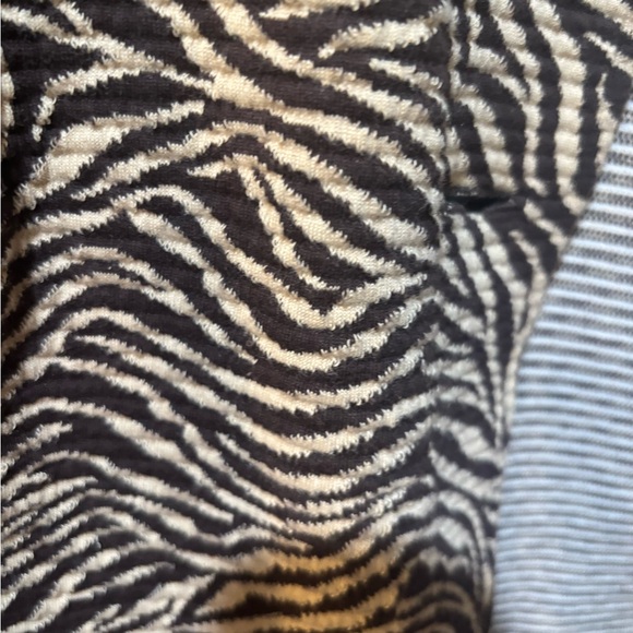JM Collection Zebra Pattern Jacket/Top SZ PM - Picture 4 of 4